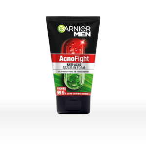 Garnier Men Acno Fight Scrub in Foam