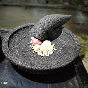 Cobek Batu (Sedang)