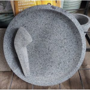 Cobek Batu Set (diameter 20cm)